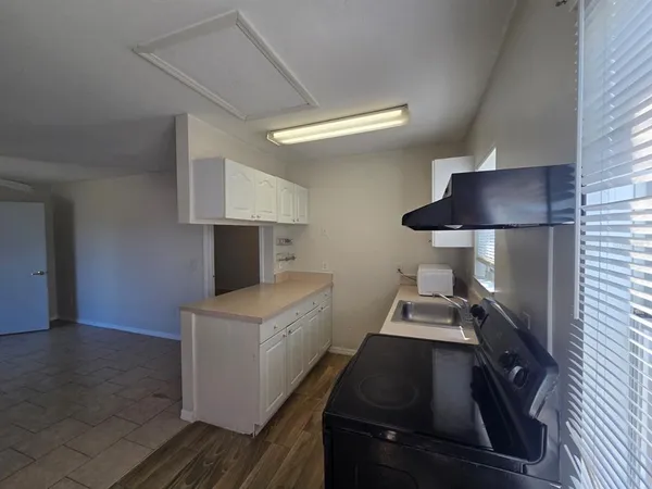 $1,200 | 609 Caribbean Drive, Unit B, Davenport, FL 33897