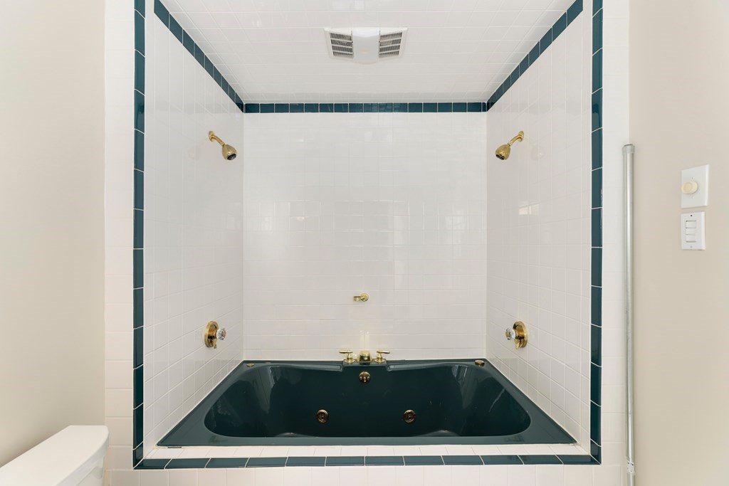 10 Preacher Road, Unit 10 Milton, MA 02186 - Photo 13 of 21 Gallery Image 13