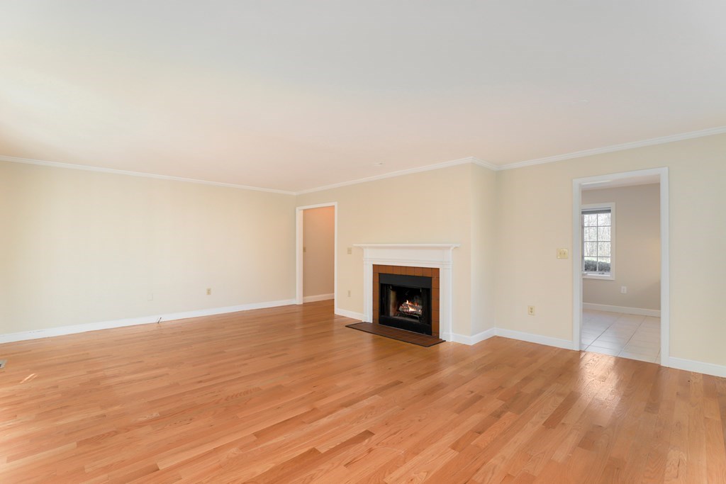 10 Preacher Road, Unit 10 Milton, MA 02186 - Photo 5 of 21 Gallery Image 5