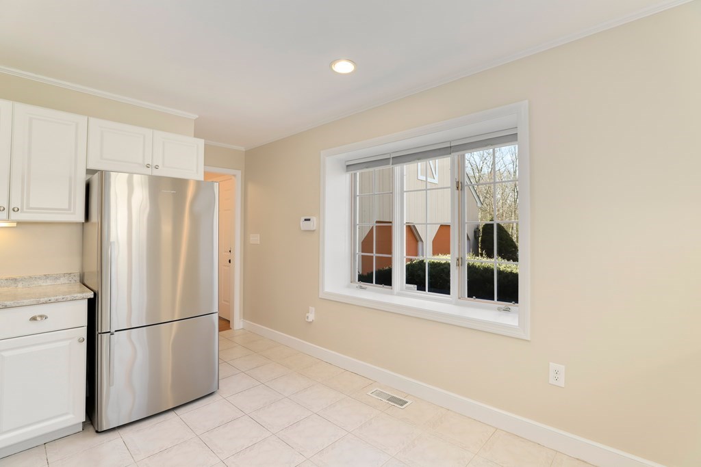 10 Preacher Road, Unit 10 Milton, MA 02186 - Photo 8 of 21 Gallery Image 8