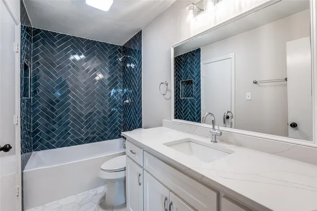 $454,000 | 2316 Daybreak Drive, Dallas, TX 75287