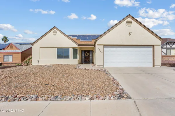 $332,900 | 4440 West Rockwood Drive, Tucson, AZ 85741