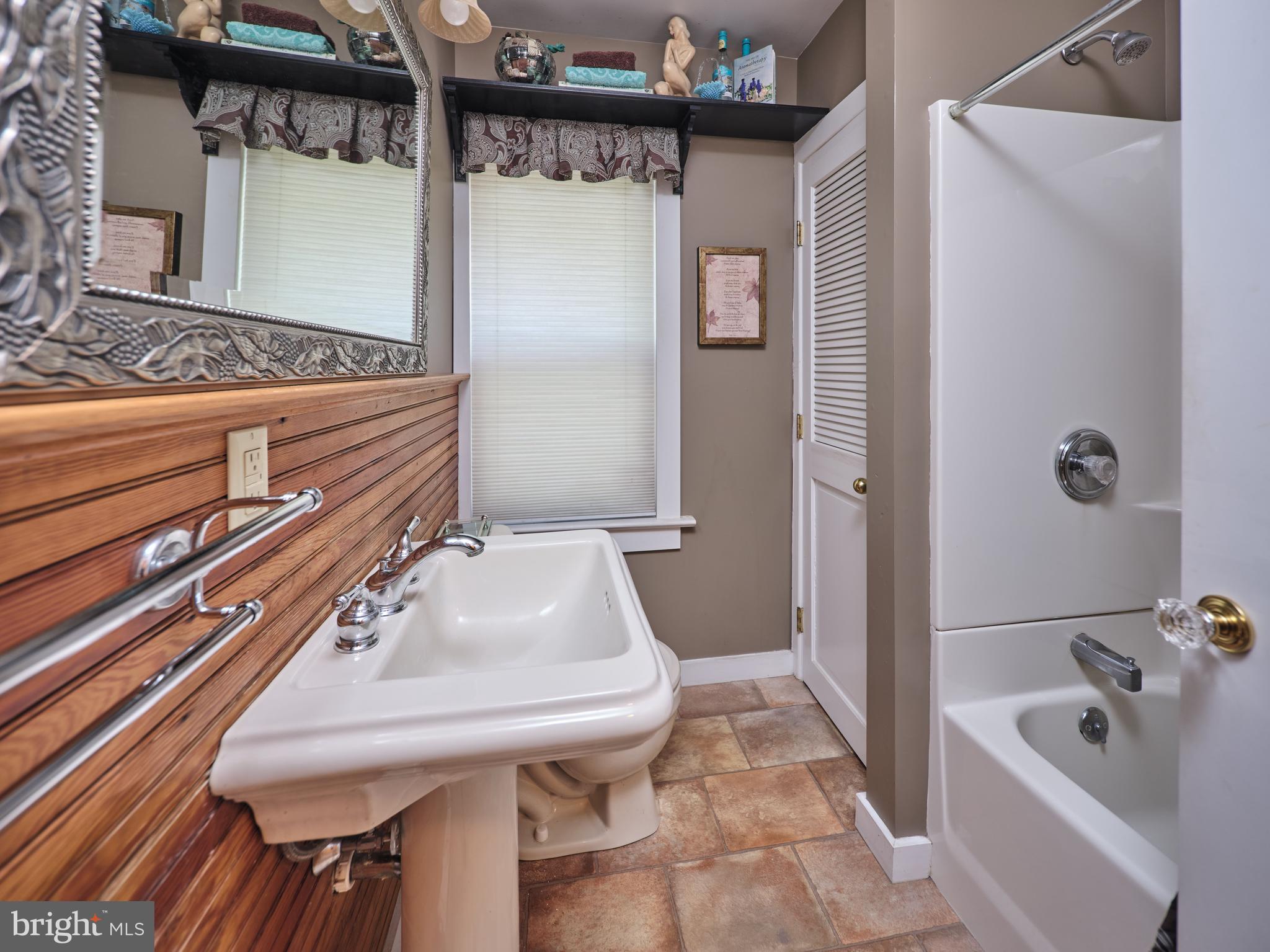 811 River Road Erwinna, PA 18920 - Photo 17 of 21 Gallery Image 17