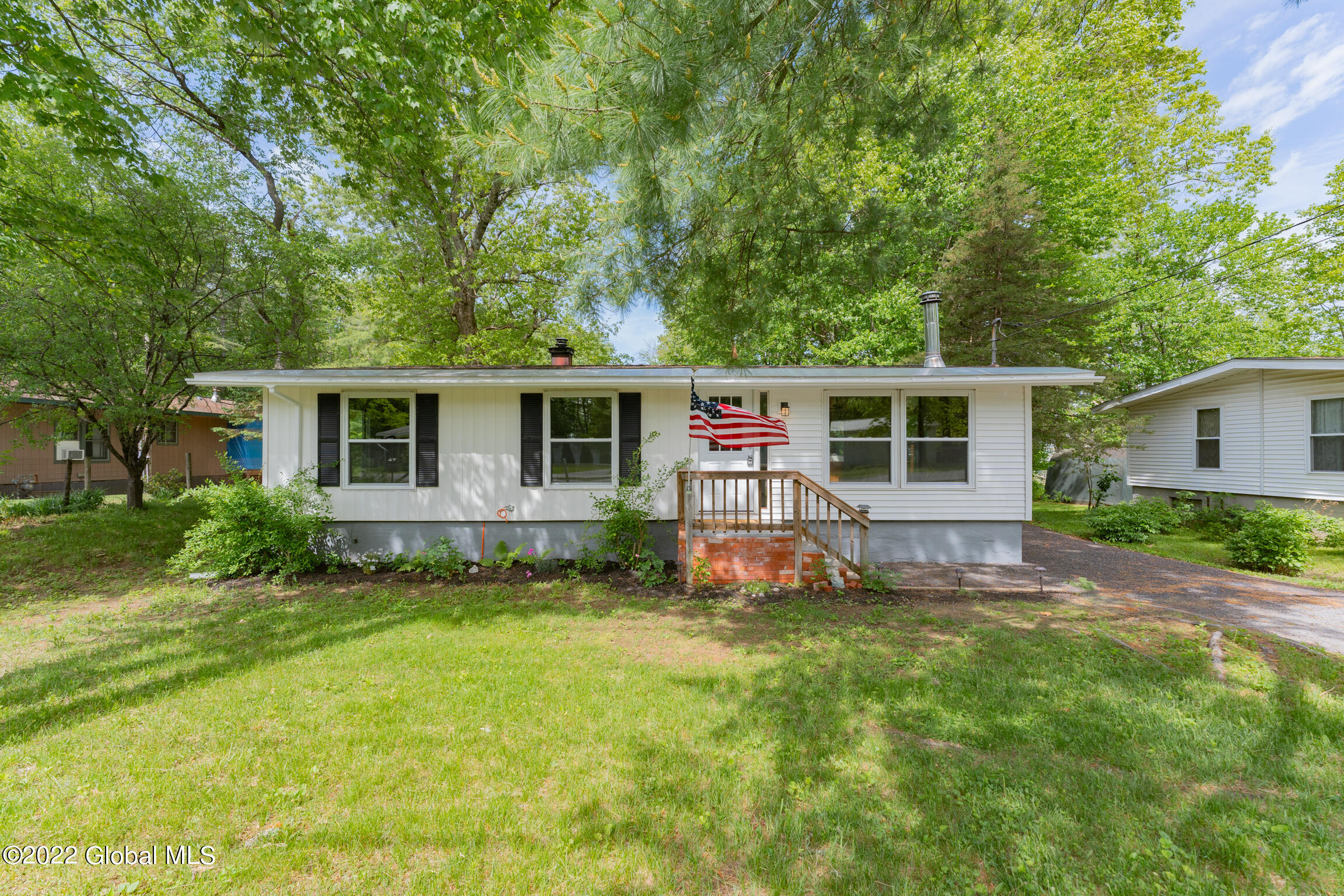 332 Stone Church Road Ballston Spa, NY 12020 - Photo 3 of 32 332 Stone Church Rd Ballston Spa NY mls-