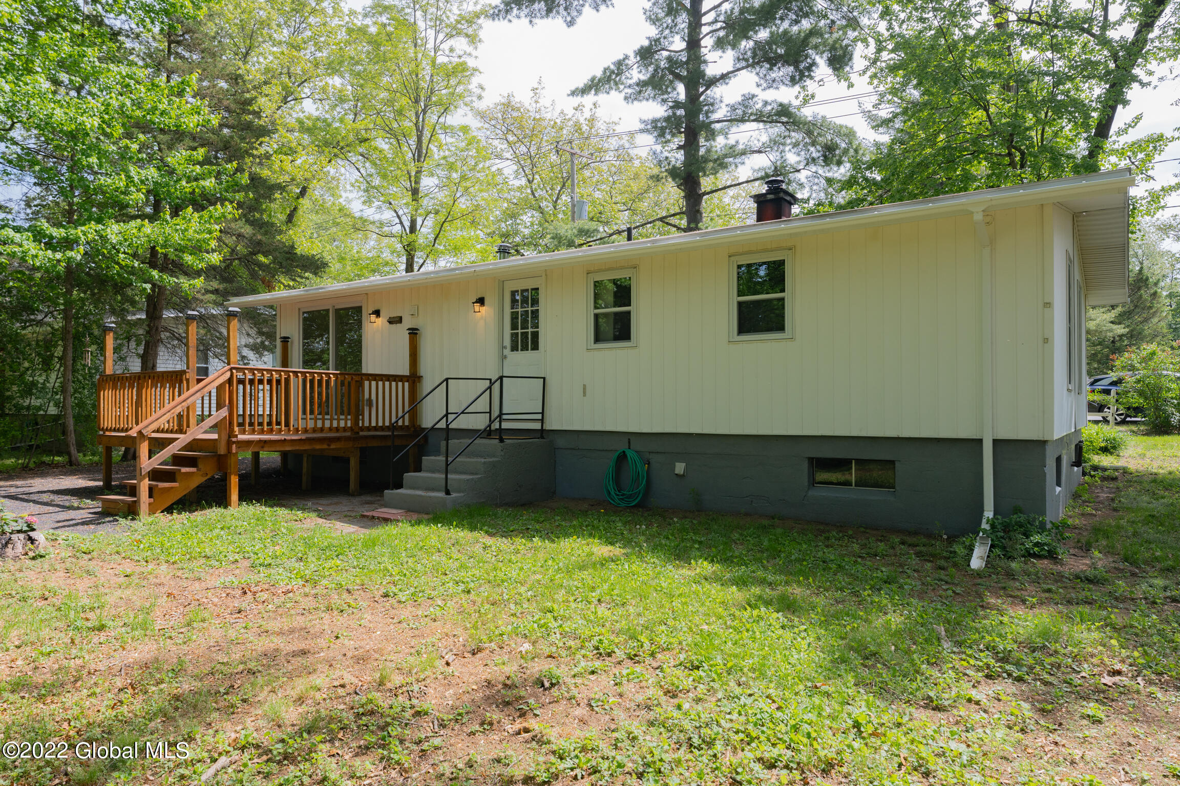 332 Stone Church Road Ballston Spa, NY 12020 - Photo 10 of 32 332 Stone Church Rd Ballston Spa NY mls-