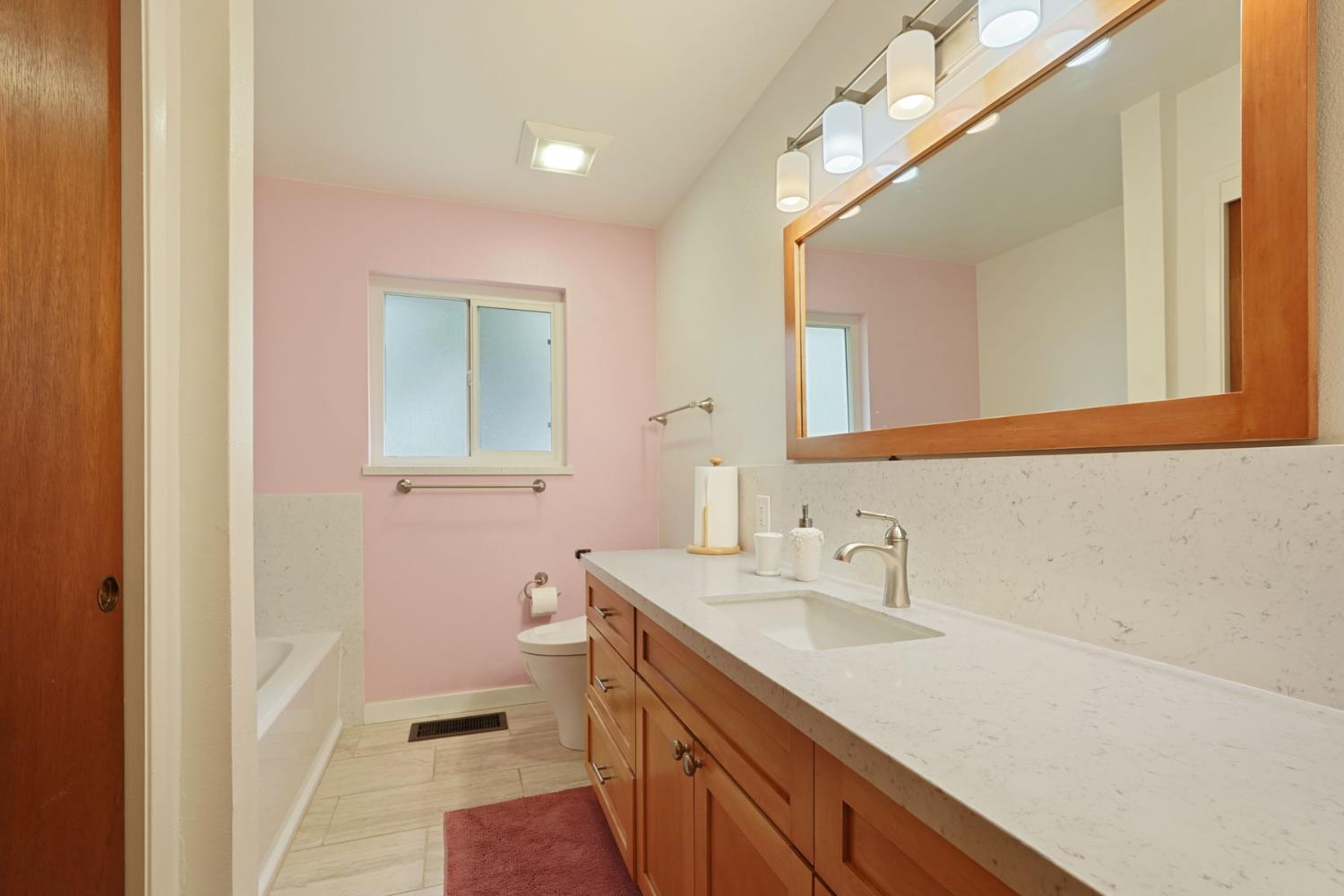 14235 Vintage Road Lodi, CA 95240 - Photo 19 of 61