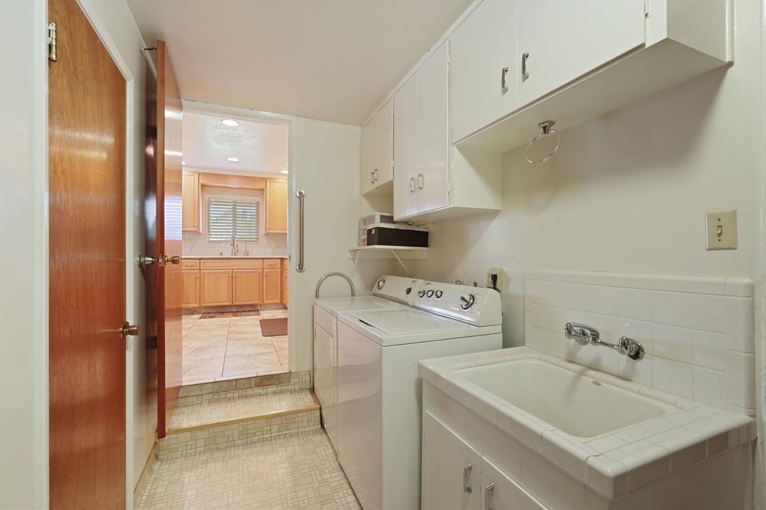 14235 Vintage Road Lodi, CA 95240 - Photo 34 of 61