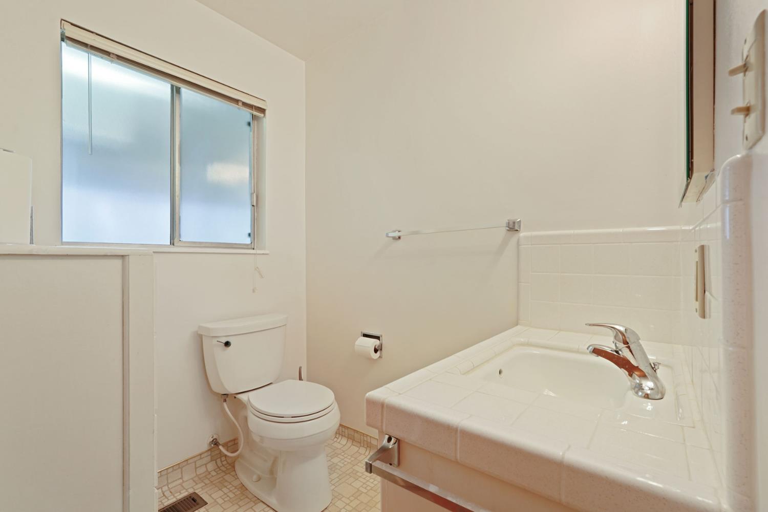 14235 Vintage Road Lodi, CA 95240 - Photo 36 of 61