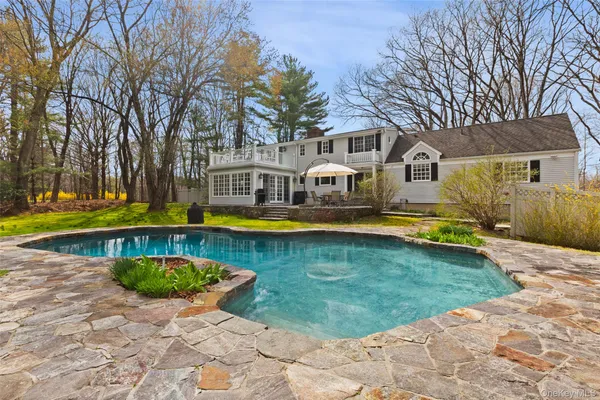 $1,295,000 | 137 Old Stone Hill Road, Pound Ridge, NY 10576