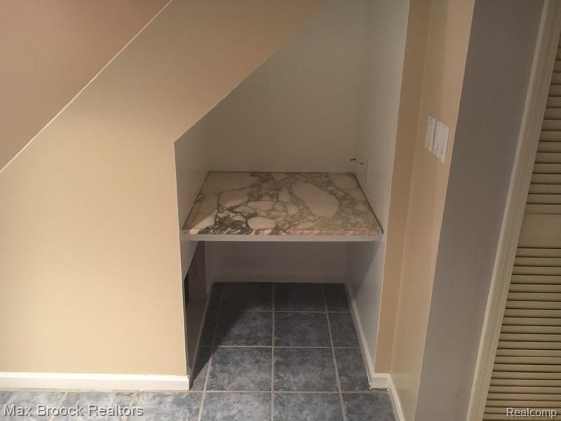 1756 Graefield Road Birmingham, MI 48009 - Photo 22 of 29