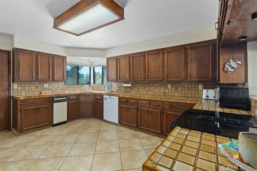 35820 Pauba Road Temecula, CA 92592 - Photo 16 of 43