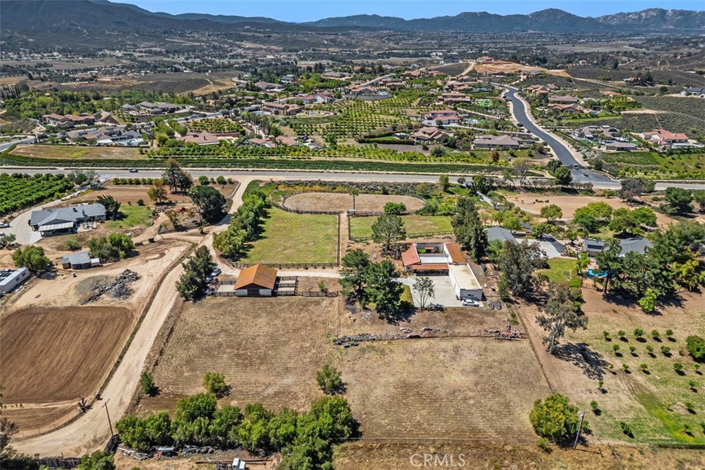 35820 Pauba Road Temecula, CA 92592 - Photo 39 of 43