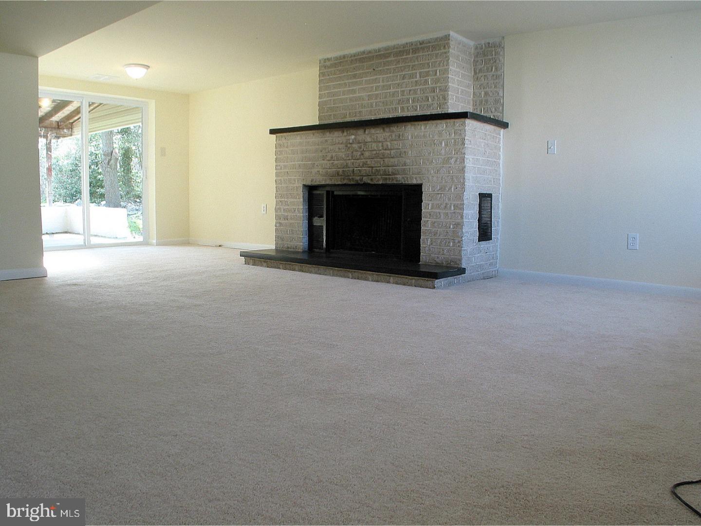 6 Heritage Road Marlton, NJ 08053 - Photo 11 of 24 Family Room