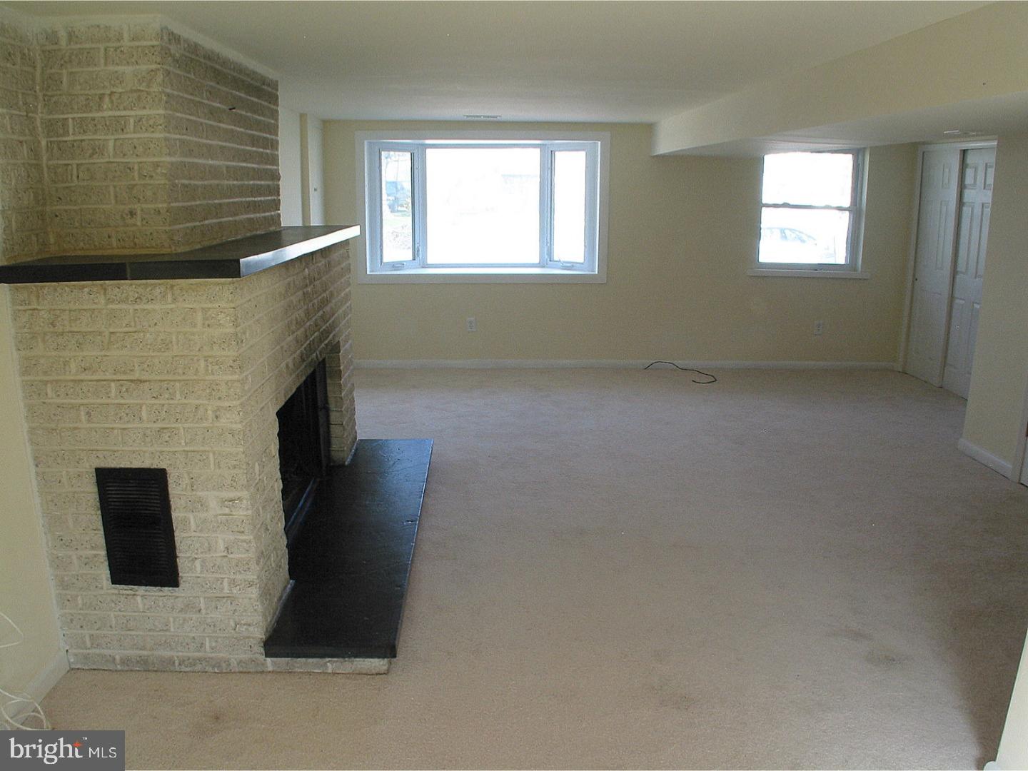 6 Heritage Road Marlton, NJ 08053 - Photo 12 of 24 Family Room