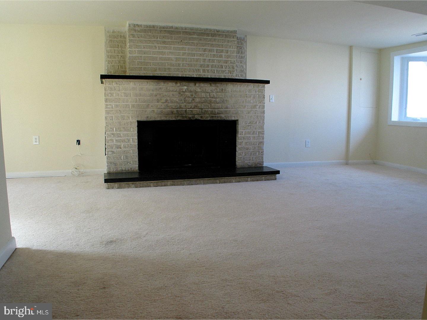 6 Heritage Road Marlton, NJ 08053 - Photo 13 of 24 Family Room
