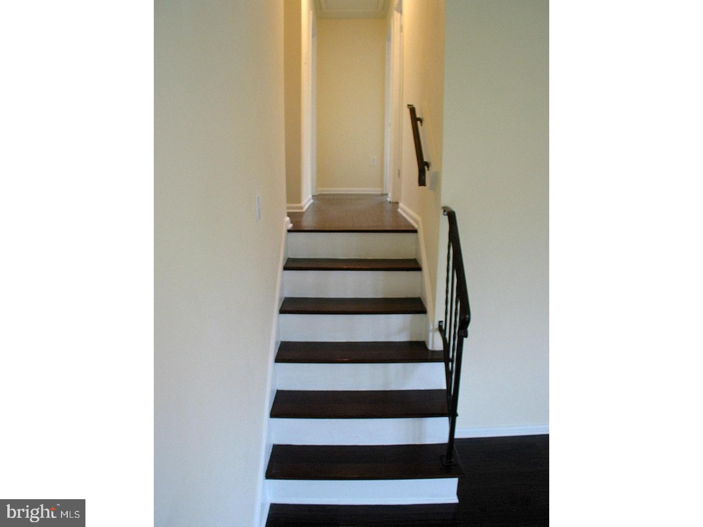 6 Heritage Road Marlton, NJ 08053 - Photo 14 of 24 Hallway