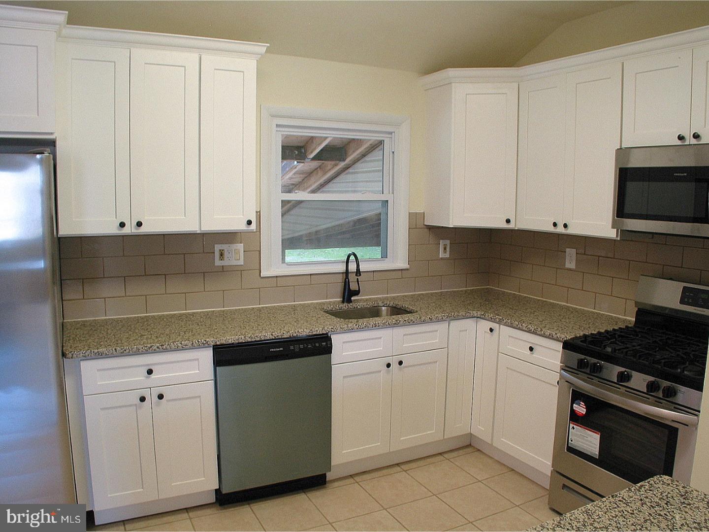 6 Heritage Road Marlton, NJ 08053 - Photo 4 of 24 Kitchen