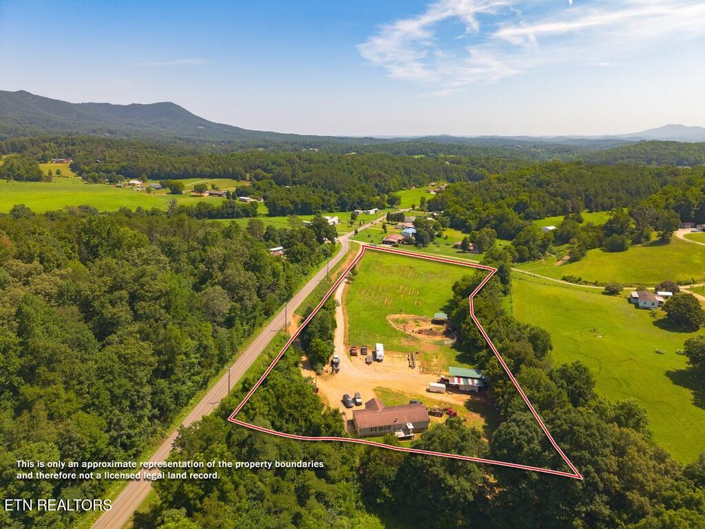 455 McGaha Chapel Road Cosby, TN 37722 - Photo 3 of 43 0CE7AF00-EF3D-46C4-A3AE-2FCB3D93F462_1_1