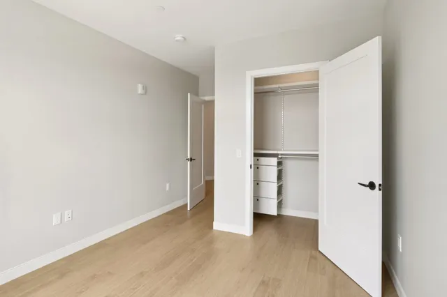 $5,500 | 18 Artisan Drive, Unit 402, Salem, NH 03079