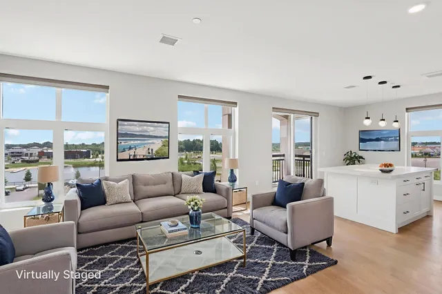 $5,500 | 18 Artisan Drive, Unit 402, Salem, NH 03079