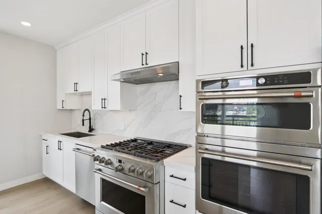 $5,500 | 18 Artisan Drive, Unit 402, Salem, NH 03079