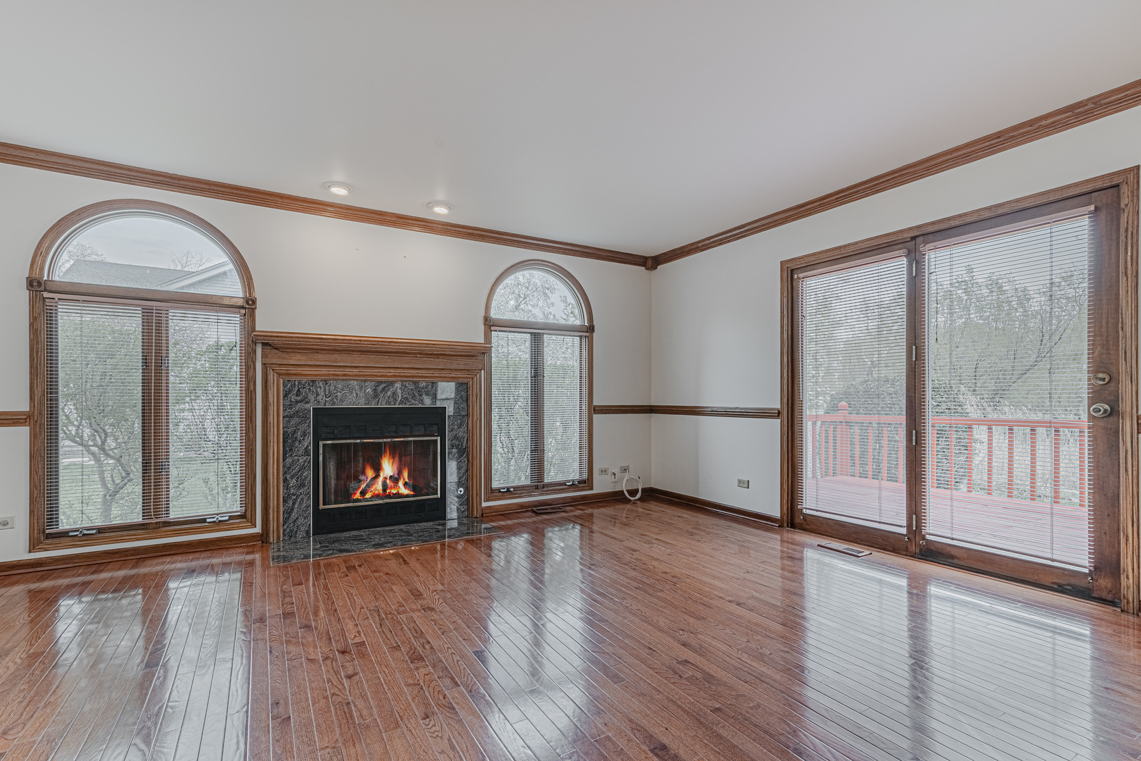 382 Beverly Road Barrington, IL 60010 - Photo 12 of 40 Gallery Image 12