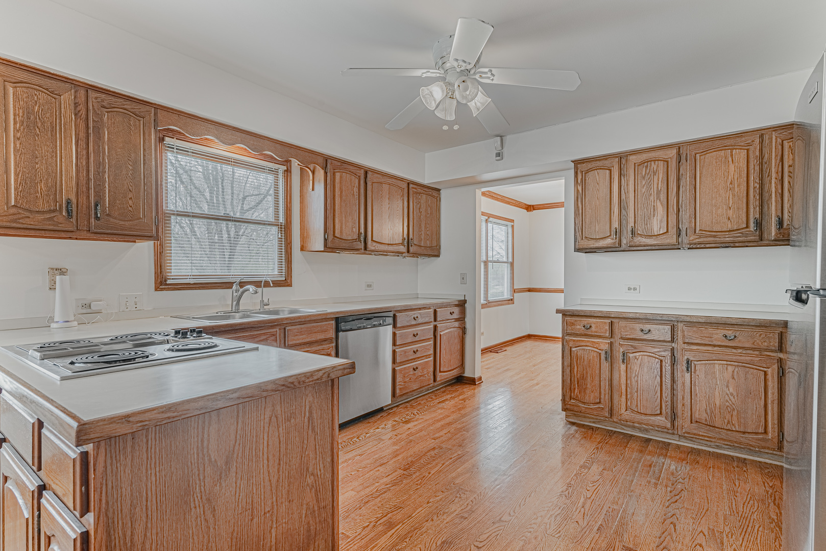 382 Beverly Road Barrington, IL 60010 - Photo 18 of 40 Gallery Image 18