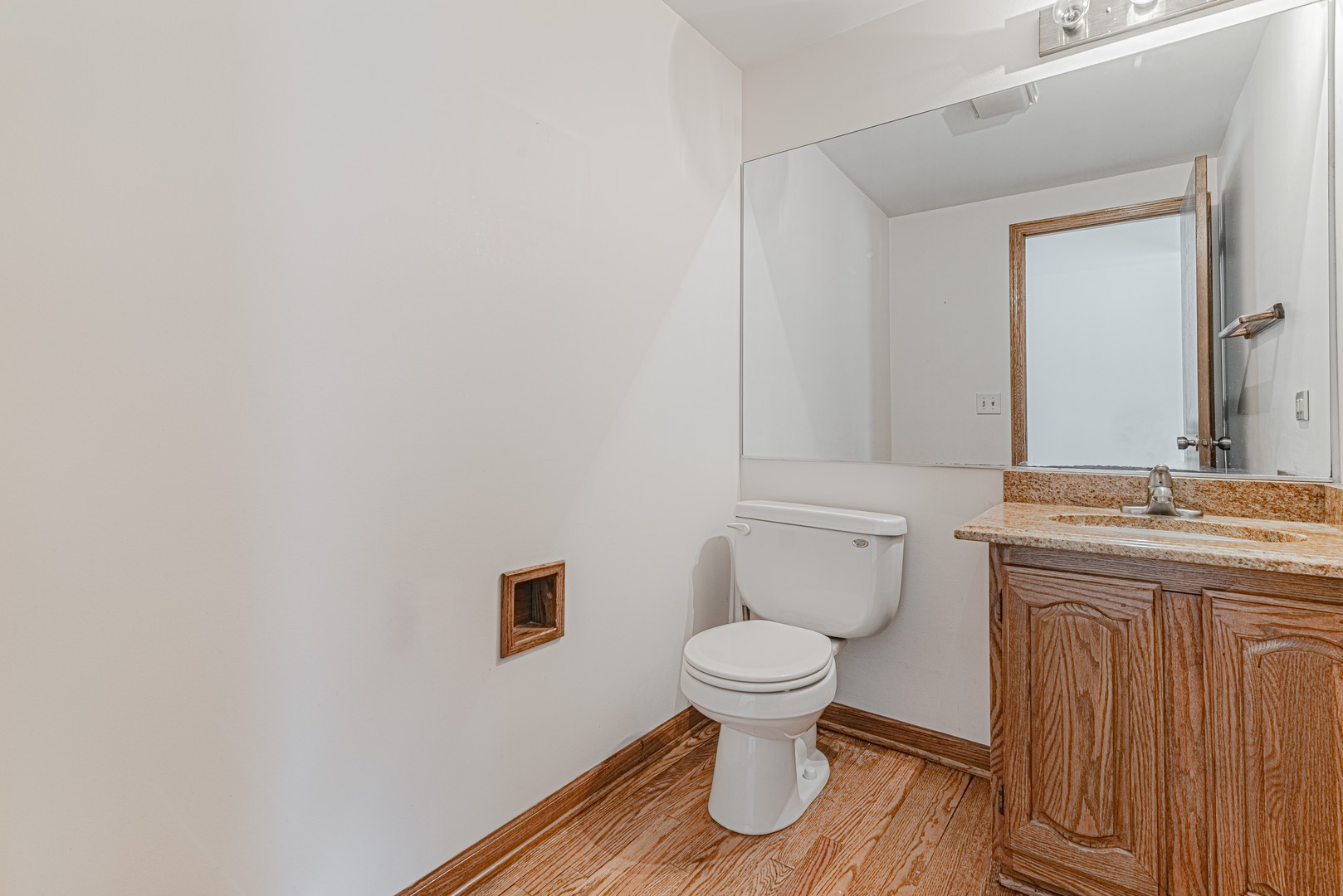 382 Beverly Road Barrington, IL 60010 - Photo 19 of 40 Gallery Image 19