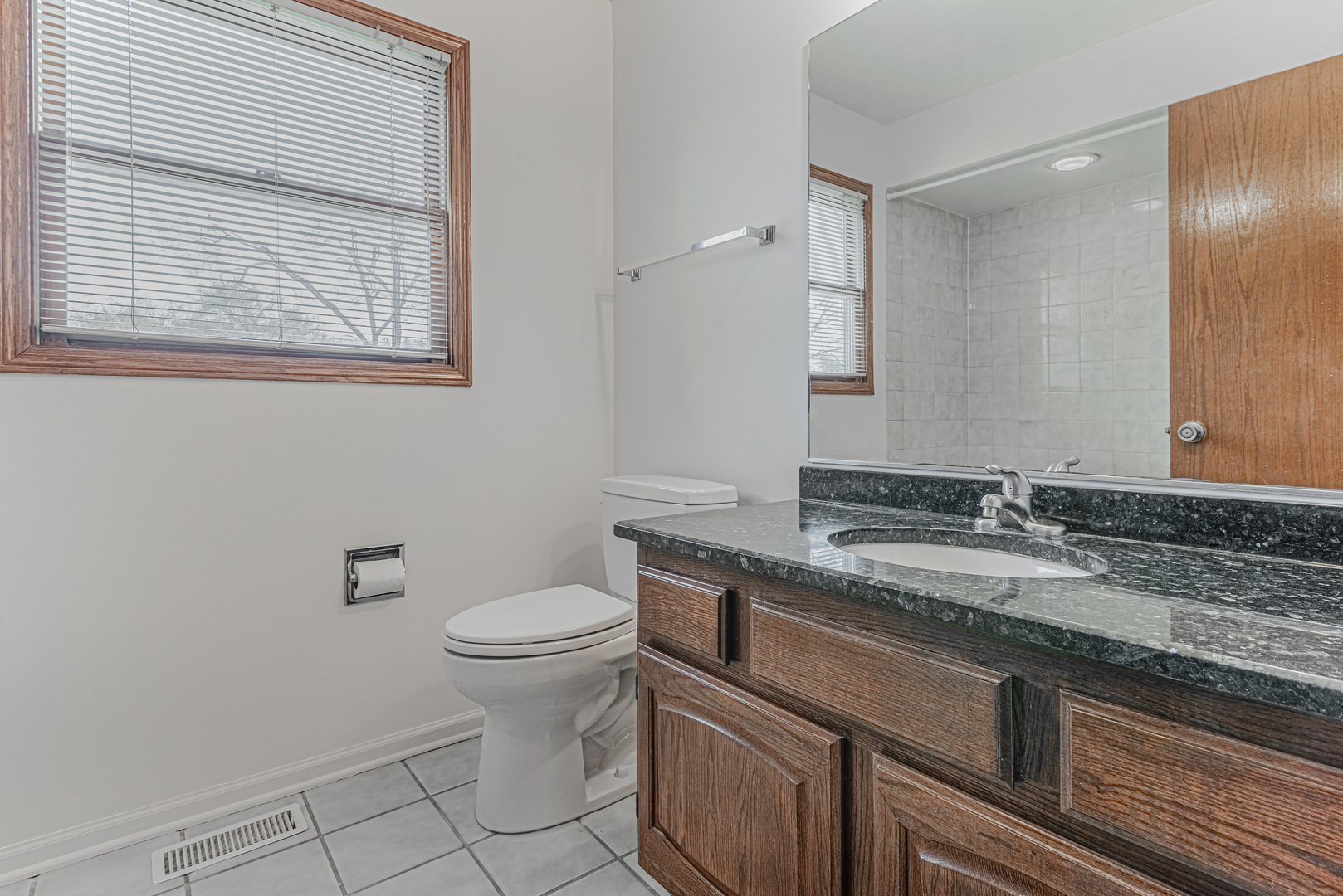 382 Beverly Road Barrington, IL 60010 - Photo 27 of 40 Gallery Image 27