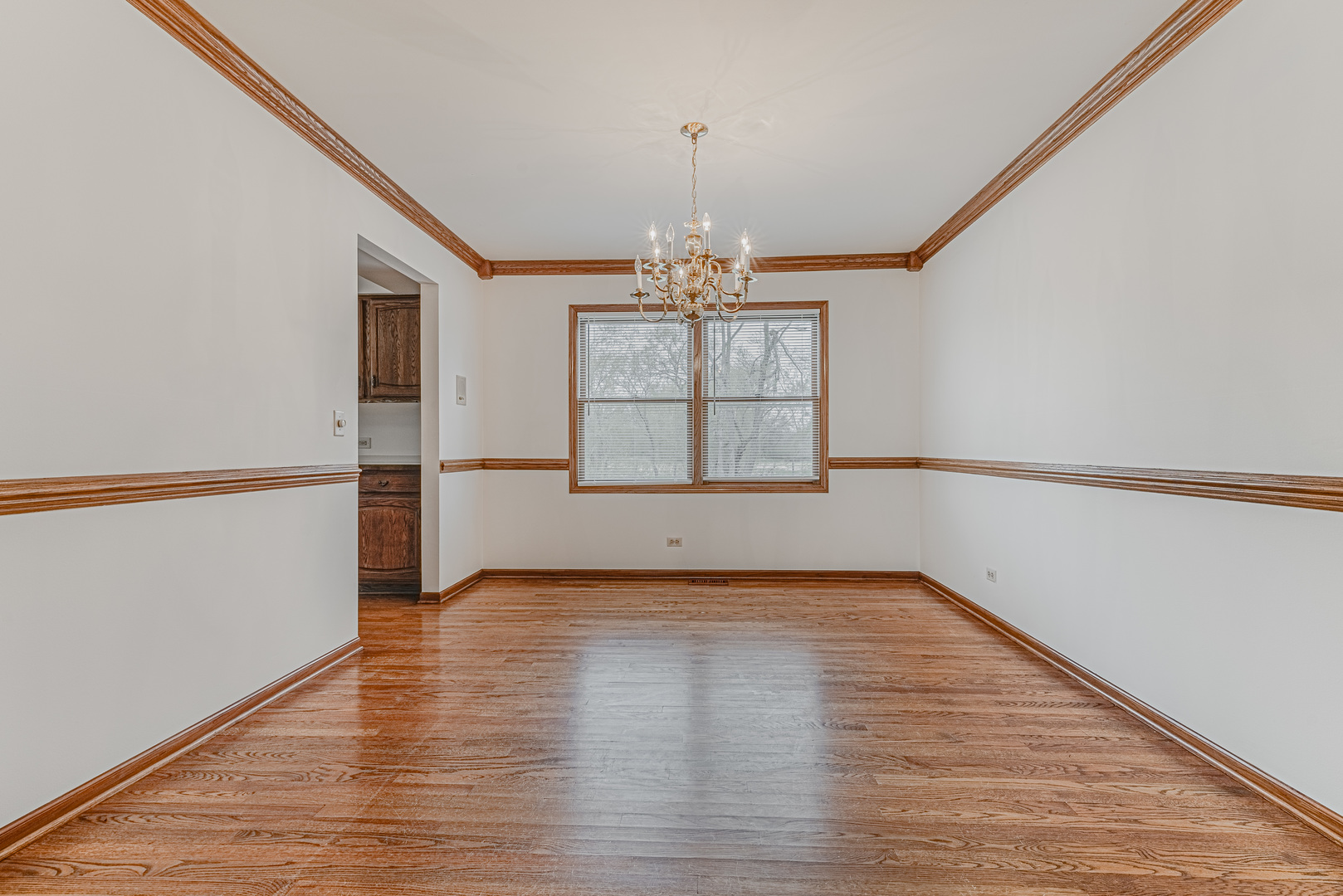 382 Beverly Road Barrington, IL 60010 - Photo 7 of 40 Gallery Image 7