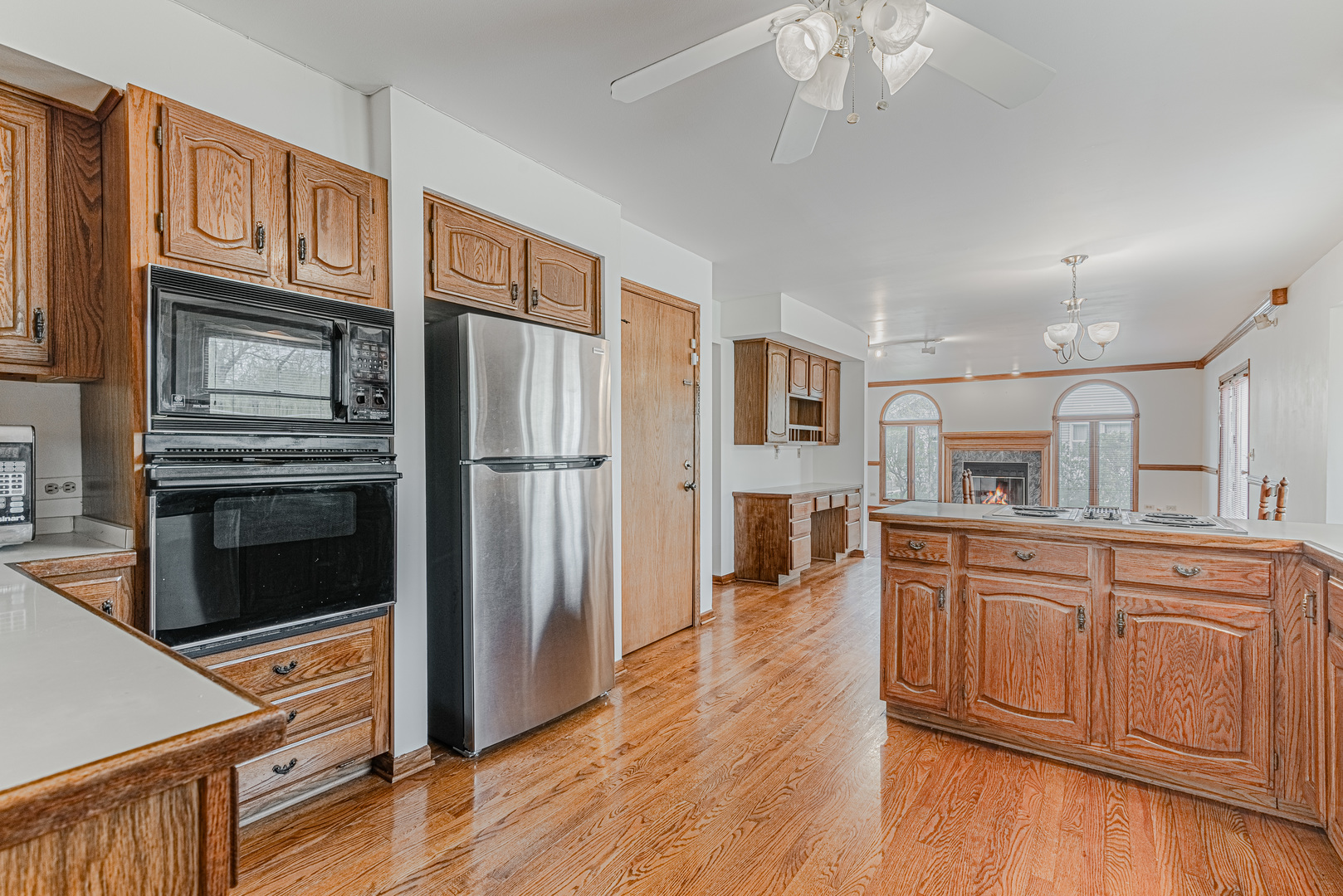 382 Beverly Road Barrington, IL 60010 - Photo 10 of 40 Gallery Image 10
