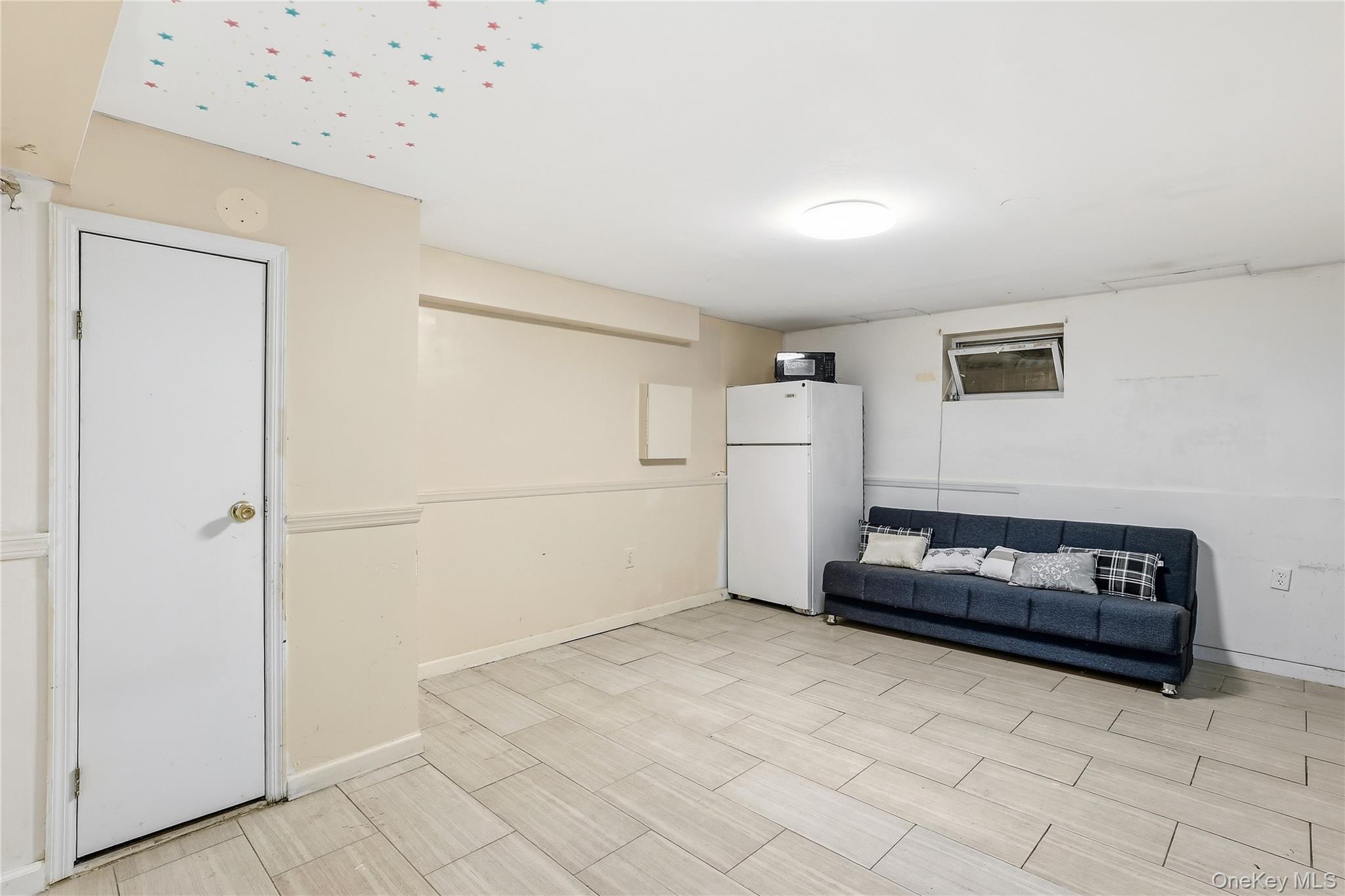 83-39 252nd Street Queens, NY 11426 - Photo 21 of 26