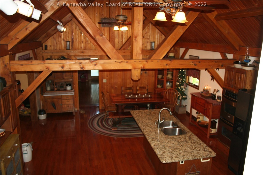 104 Country Road Charleston, WV 25313 - Photo 7 of 30 Gallery Image 7