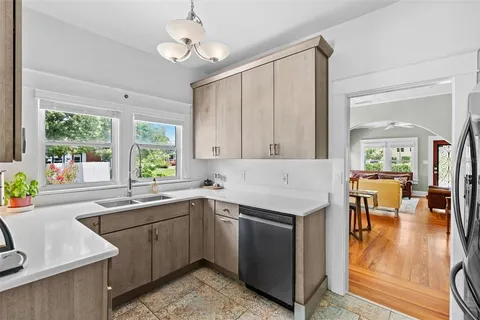 $699,000 | 900 East Pine Street, Orlando, FL 32801