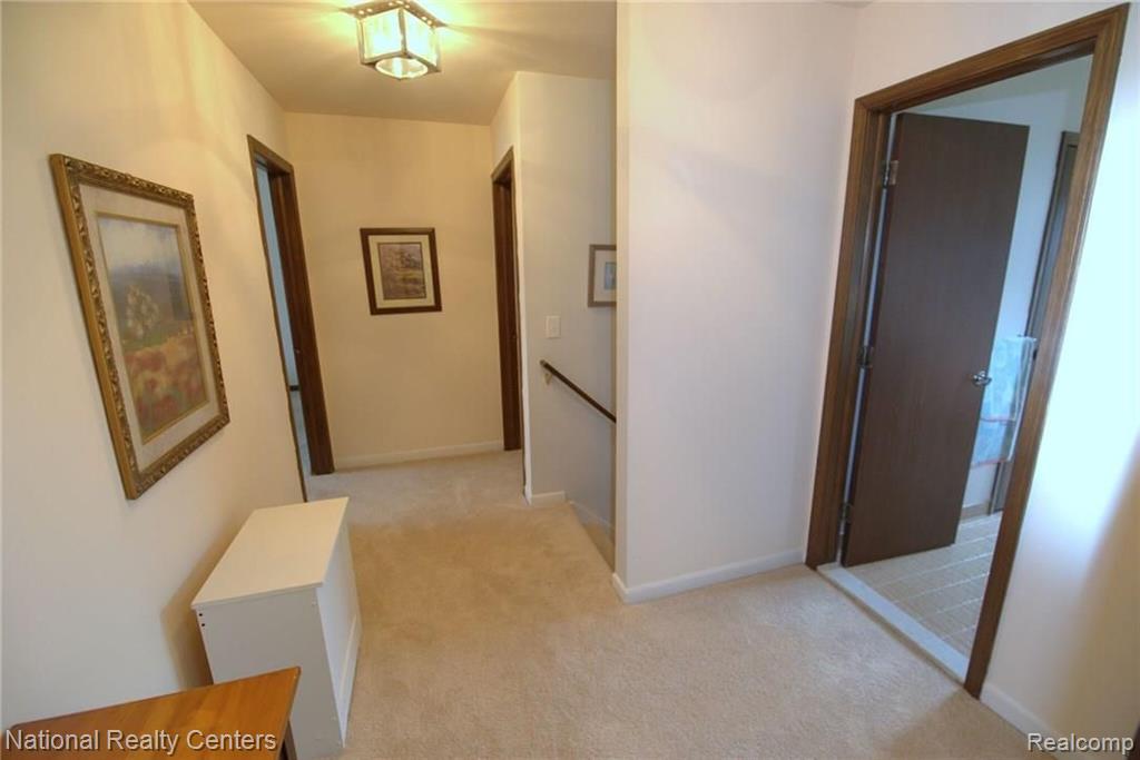 576 Middlebury Lane Rochester Hills, MI 48309 - Photo 30 of 36