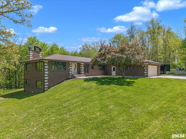 $875,000 | 10515 175th Street West, Illinois City, IL 61259