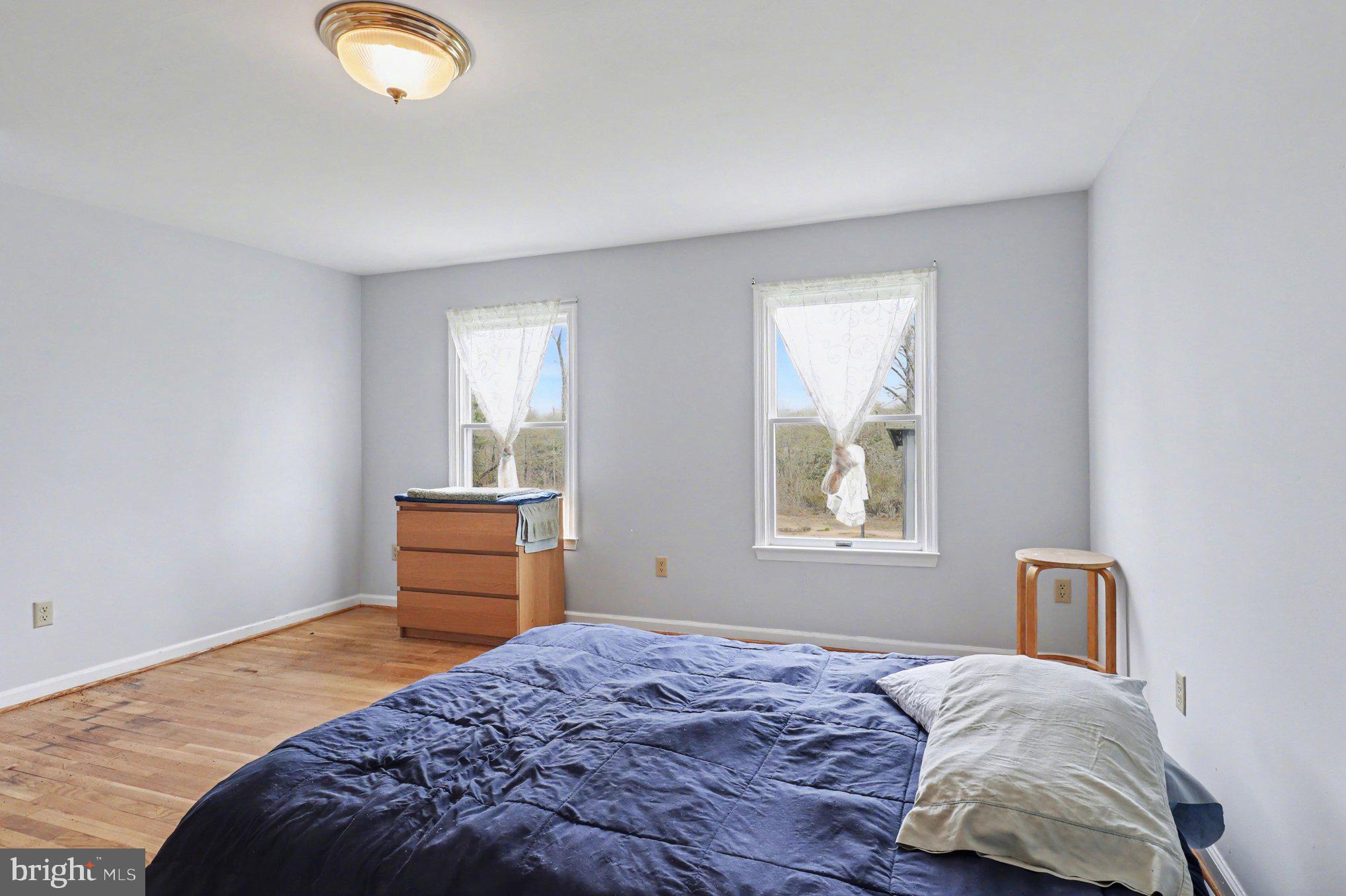 306 Jones Creek Road Warsaw, VA 22572 - Photo 14 of 40 Primary suite on 1st floor