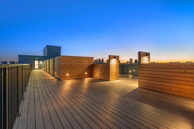 a view of terrace with city view