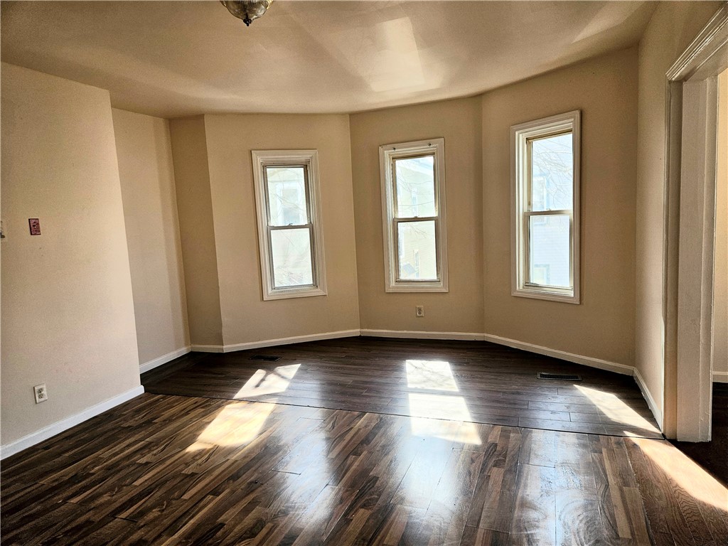 26 Inkerman Street Providence, RI 02908 - Photo 19 of 45 2nd floor