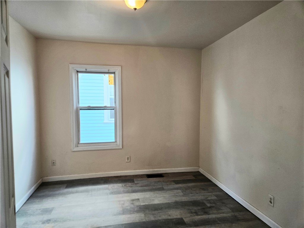 26 Inkerman Street Providence, RI 02908 - Photo 23 of 45 2nd Floor #2