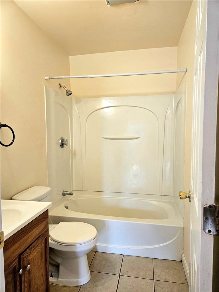 26 Inkerman Street Providence, RI 02908 - Photo 34 of 45 3rd Floor