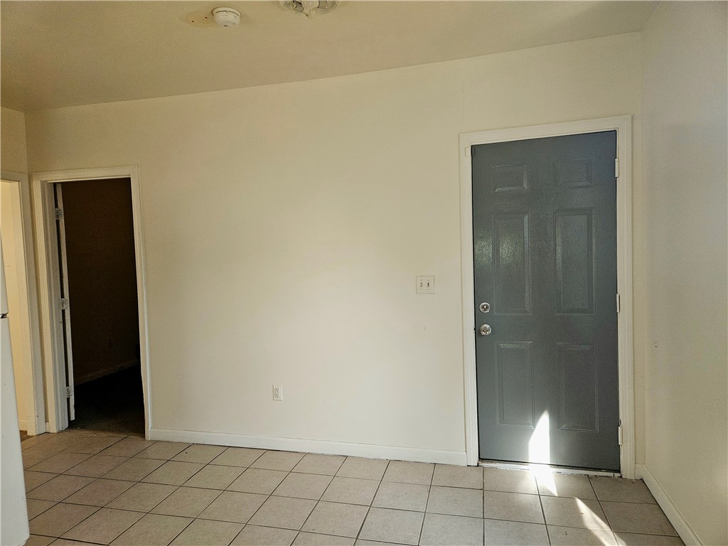 26 Inkerman Street Providence, RI 02908 - Photo 4 of 45 1st floor Back Door entrance & bedroom