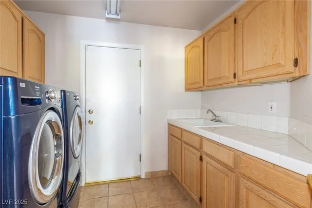 $3,895 | 2121 Whitebirch Lane, Las Vegas, NV 89134