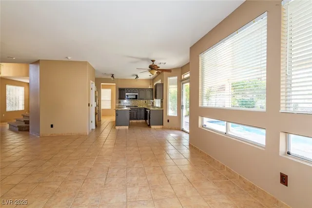 $3,895 | 2121 Whitebirch Lane, Las Vegas, NV 89134