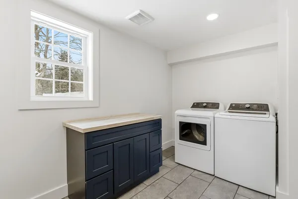 $489,900 | 66 Chapel Street, Wakefield, NH 03887