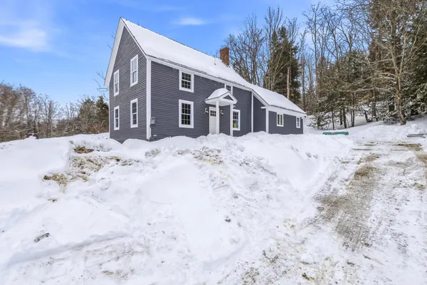 $489,900 | 66 Chapel Street, Wakefield, NH 03887