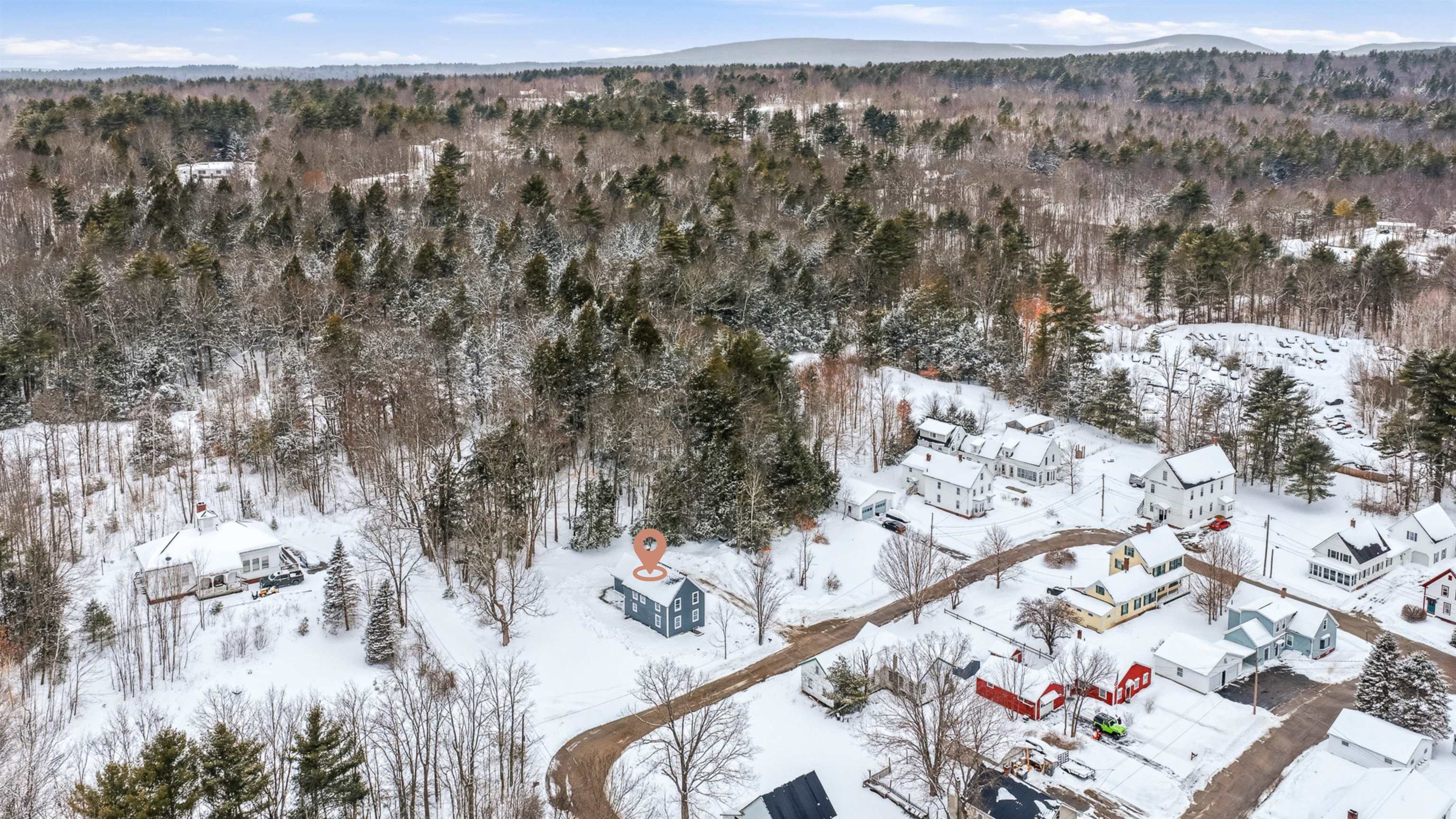 66 Chapel Street Wakefield, NH 03887 - Photo 4 of 54
