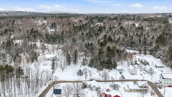 $489,900 | 66 Chapel Street, Wakefield, NH 03887