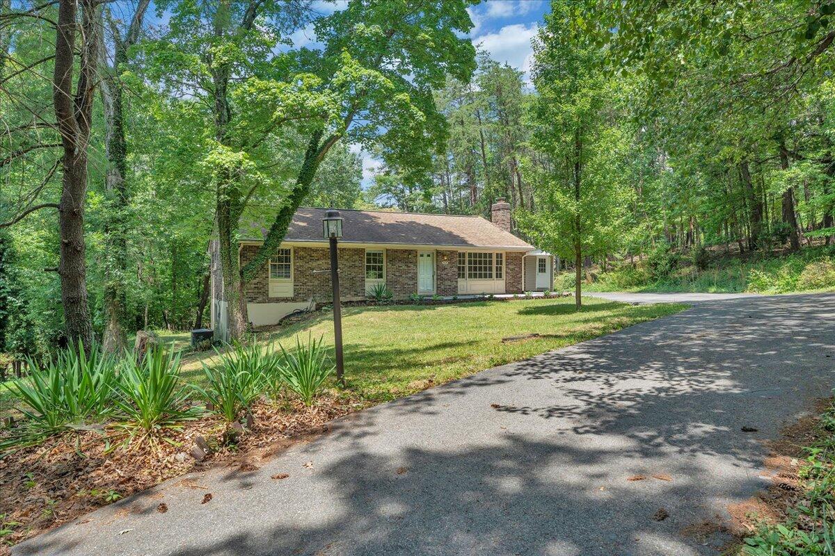 3439 Meadowlark Road Roanoke, VA 24018 - Photo 36 of 37 36-MIB07976