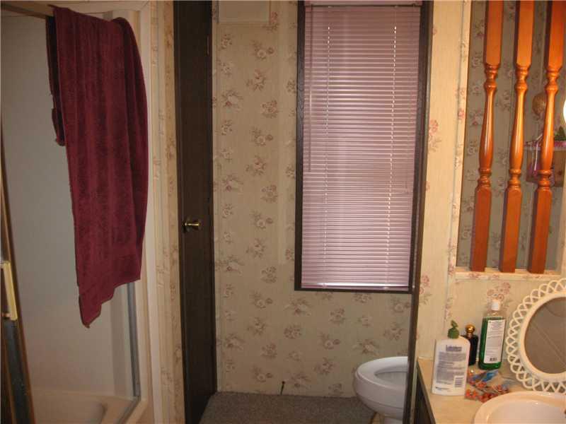 487 Rolling Hills Road Ruffs Dale, PA 15679 - Photo 11 of 16 Full Bath.